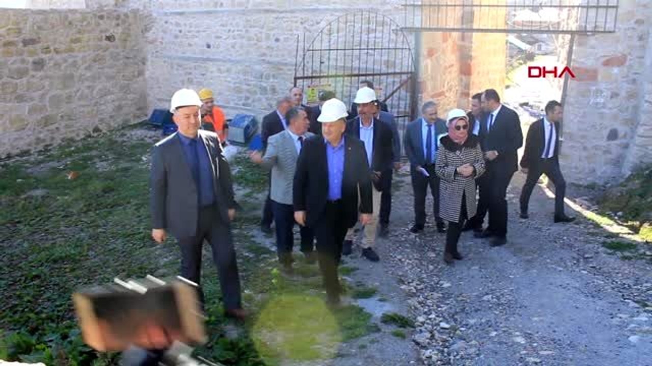 ORDU Ünye Kalesi'nin 'altın'lı dehlizlerine giriliyor
