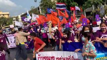 Thailänder fordern gleiche Rechte für Frauen