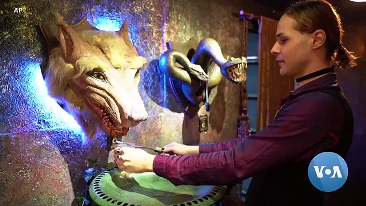 Fans of Wizards and Magical Societies Unite in London