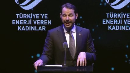 Bakan Berat Albayrak'tan "Kadınlar Günü" mesajı