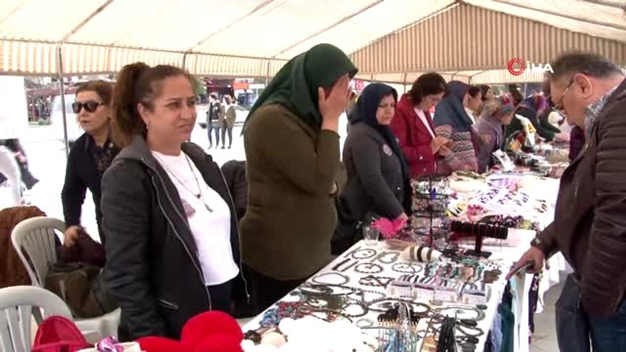 Kent Konseyi Kadın Meclisi 8 Mart 'Kadınlar Günü'nü kutladı