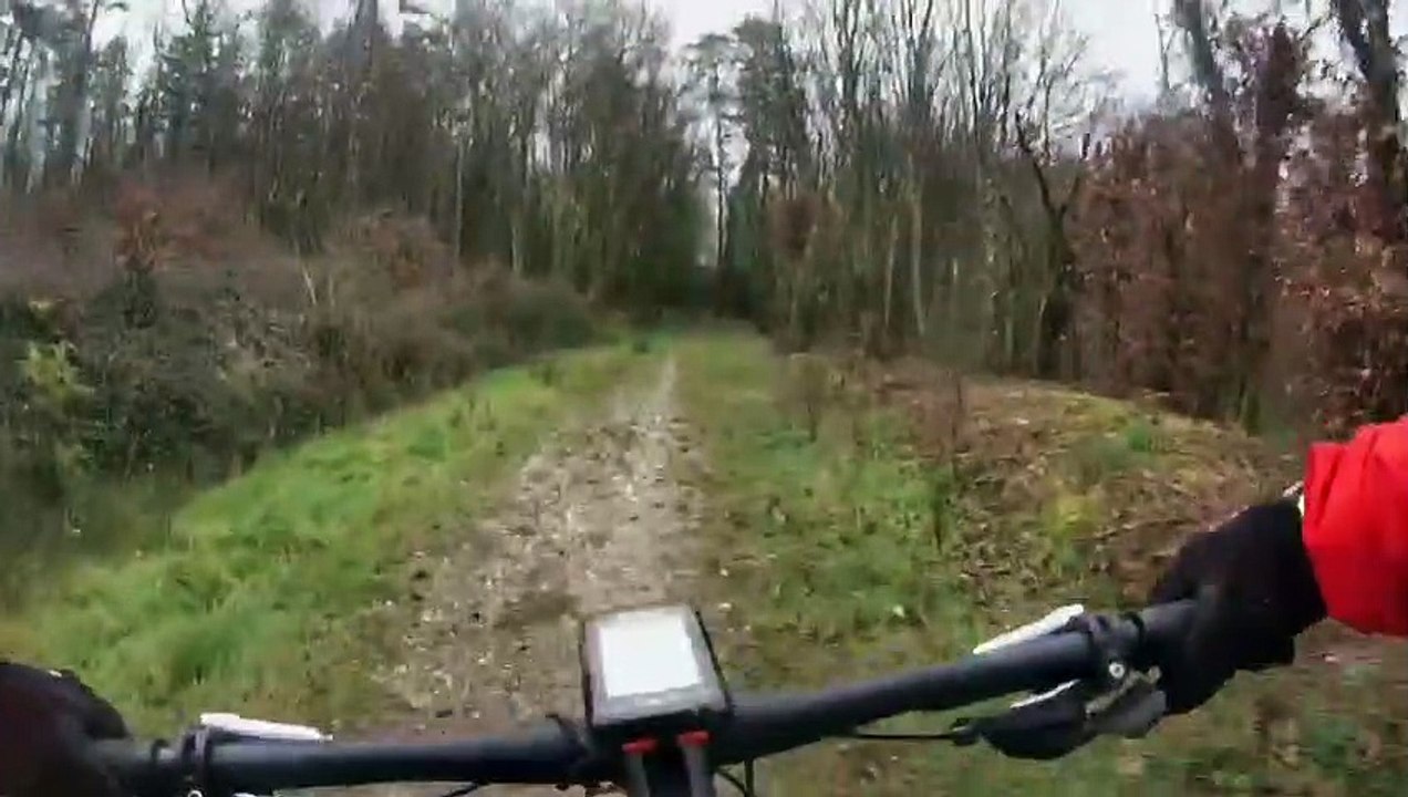 Terrain boueux en mars