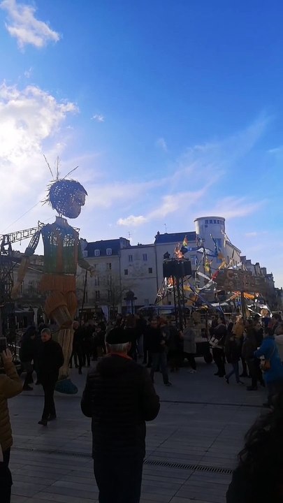 MO POITIERS