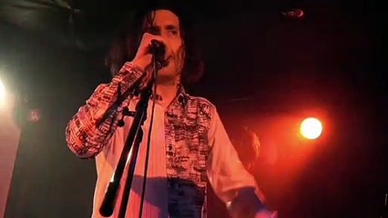 Marc Lowe - “The Dial Is in the Bathroom” live with Sunny Yasuda & Laughing Moon