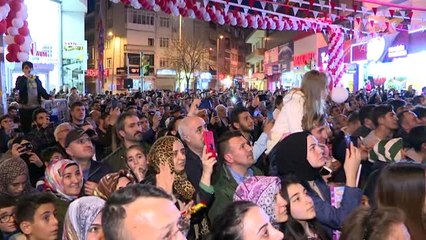 Cumhurbaşkanı Erdoğan: "Cumhuriyet tarihi boyunca 6 bin 100 km bölünmüş yol yapılmıştı.