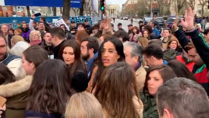 Cs abandona la manifestación del 8M tras ser increpados