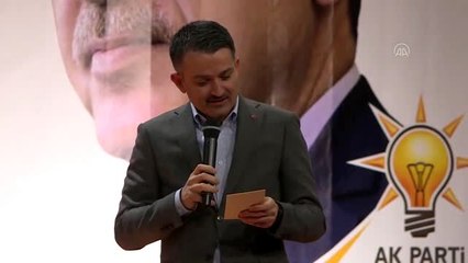 Pakdemirli: "Aliağa'da  40 milyon kilogram domates üretip 1200 kişiye iş imkanı sağlayacağız"