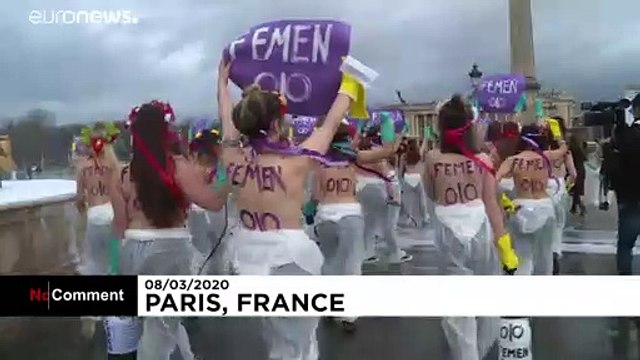 Акция Femen к 8 марта в Париже