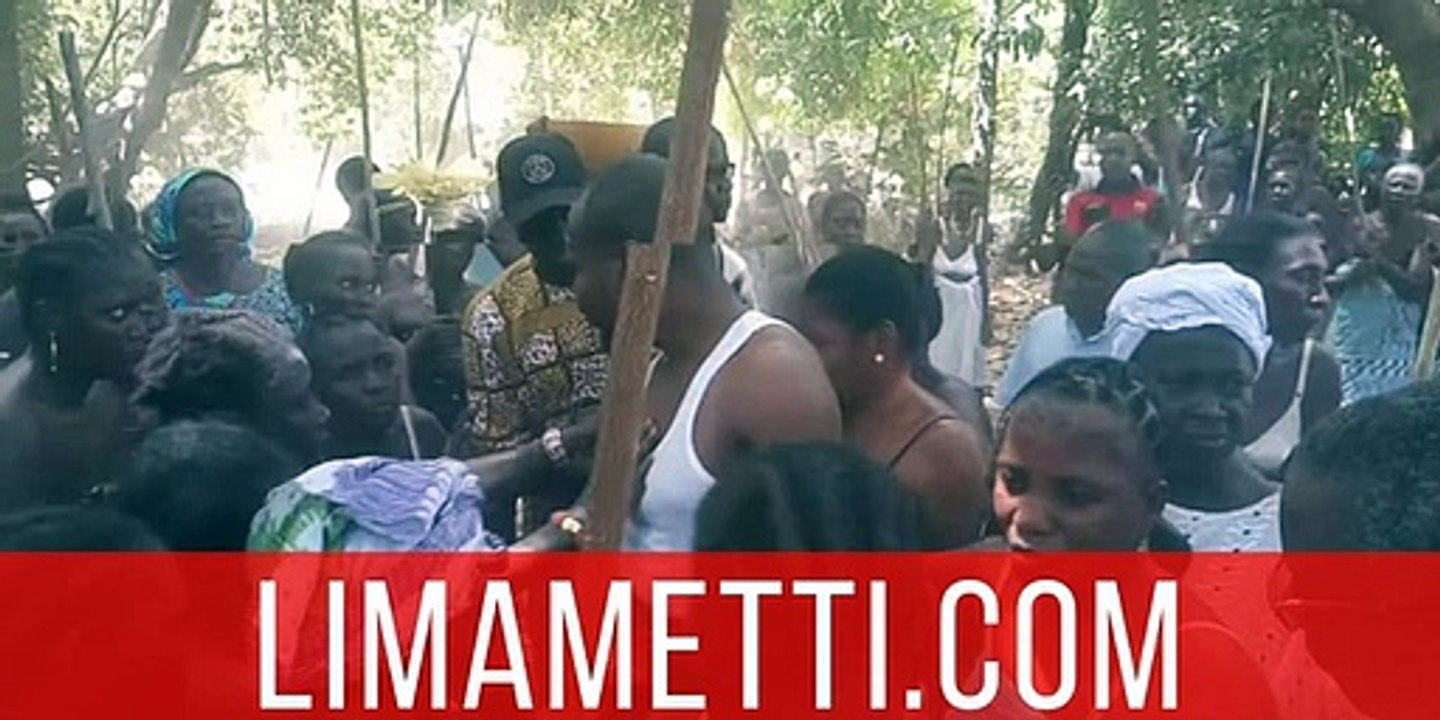 Bain mystique- Guy Marius Sagna blinde dans son village Etome !