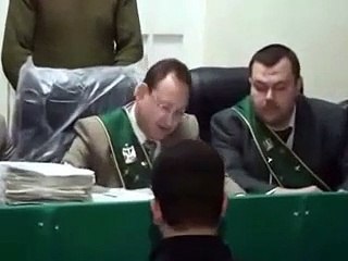 حكم سابق يقضي بإلزام الجهات الإدارية بتمكين المرأة من التوفيق بين واجبات أسرتها