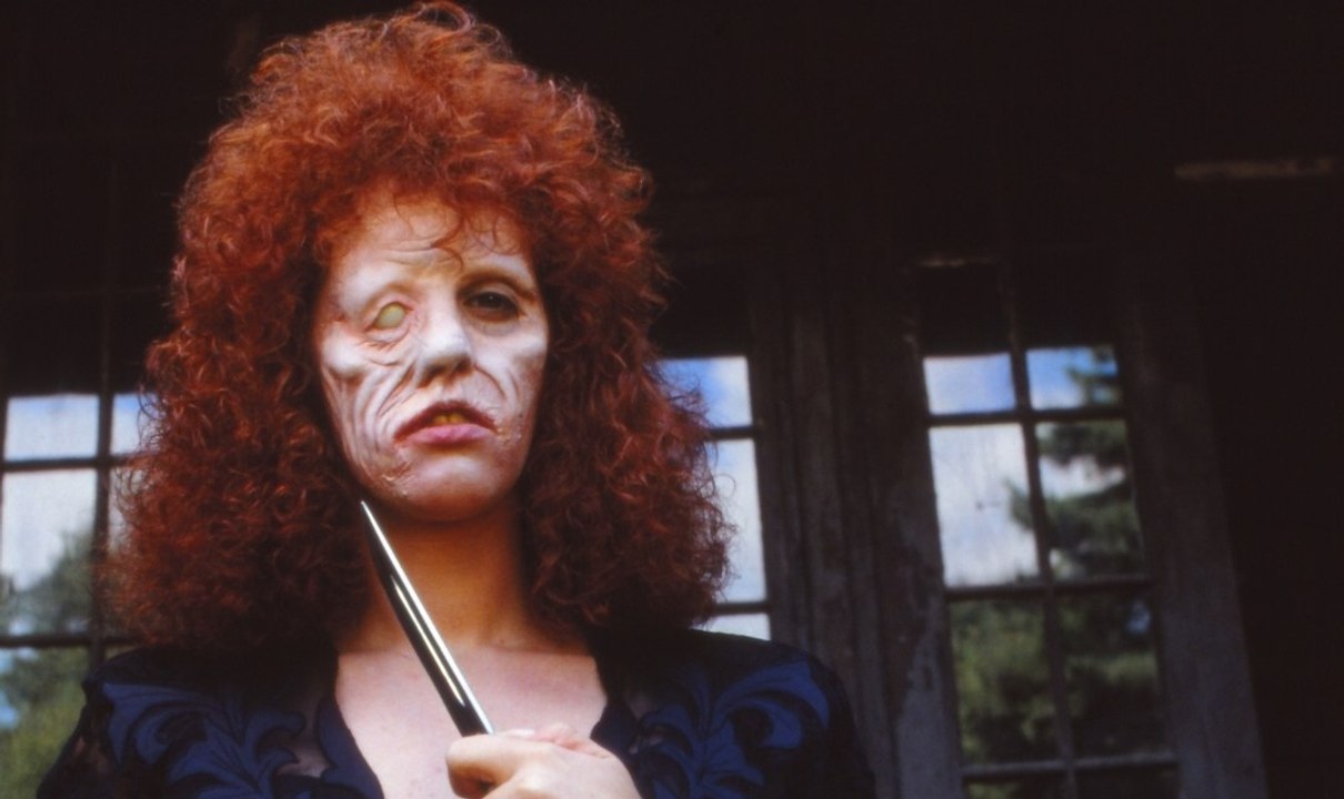 Deadly Manor Movie (1990)