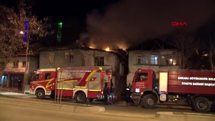 ANKARA'DA GECEKONDU YANGINI