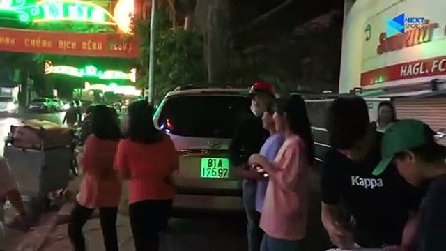 Văn Toàn cực ngầu, Tuấn Anh phi xe máy sau chiến thắng trước Than Quảng Ninh | NEXT SPORTS