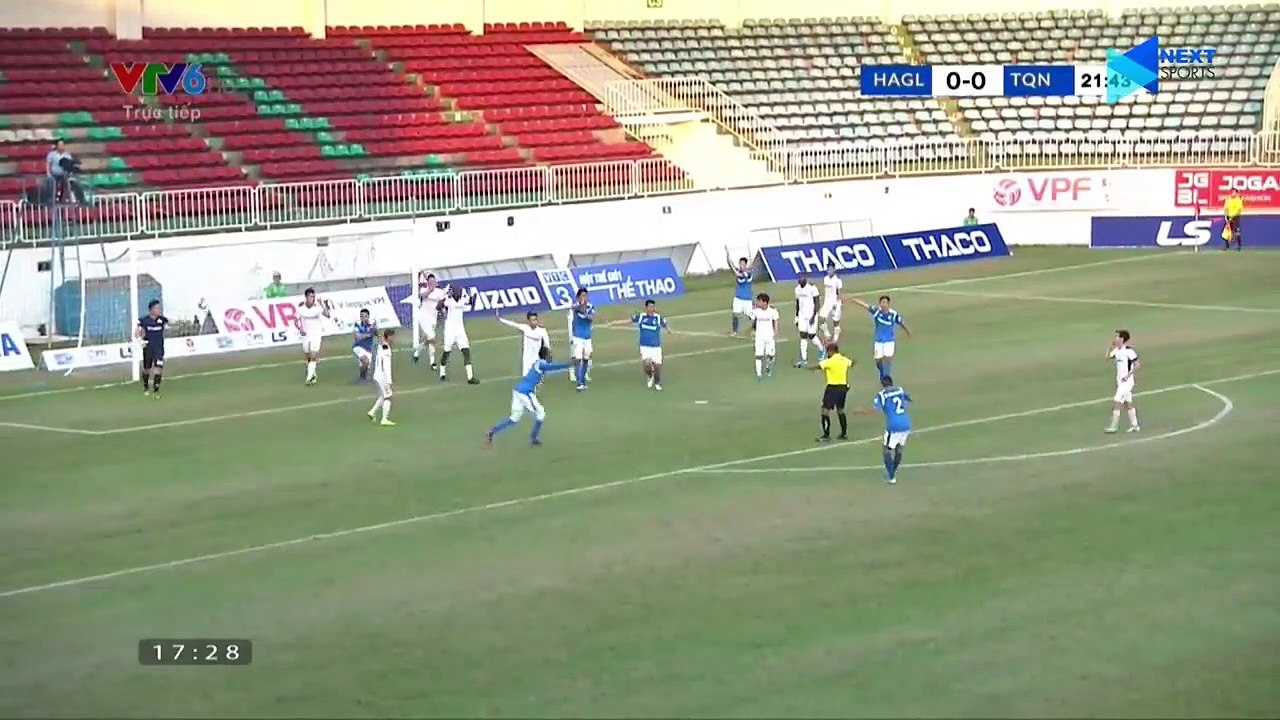 Tranh cãi 2 tình huống "đòi" penalty của Than Quảng Ninh trước HAGL tại V.League 2020 | NEXT SPORTS