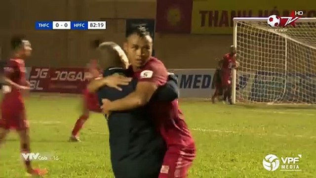 HLV Phạm Anh Tuấn xúc động với màn ra mắt ấn tượng cùng Hải Phòng FC | VPF Media