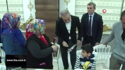 Cumhurbaşkanı Erdoğan HDP önündeki annelerin Kadınlar Günü'nü kutladı