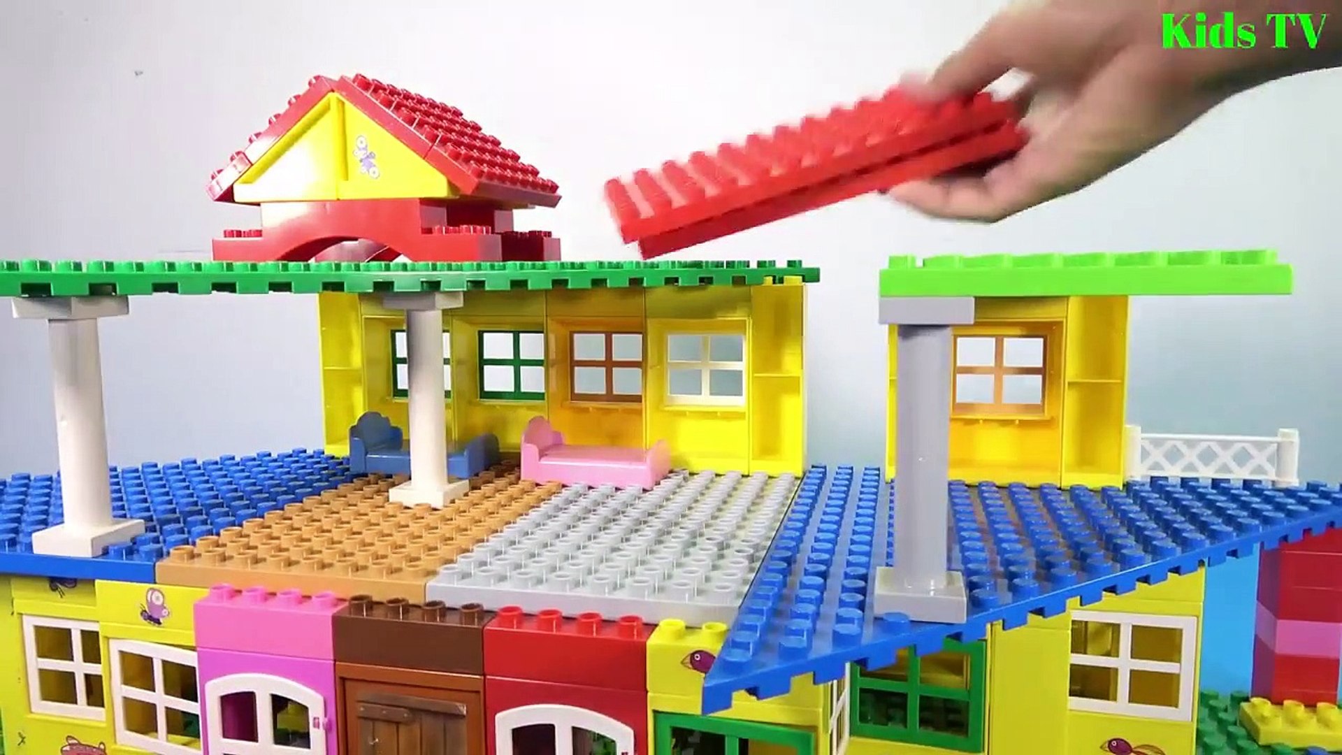 Peppa Pig Casa de Lego com jardim !! NOVO ! #MamãePig #PeppaPig