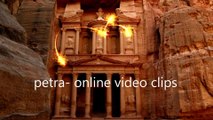 Petra The city of ancient artistic architecture/Petra La ville de l'architecture artistique ancienne