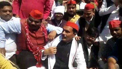 शाहजहांपुर: महंगाई की मार झेल रहे किसानों के हित में दिया ज्ञापन