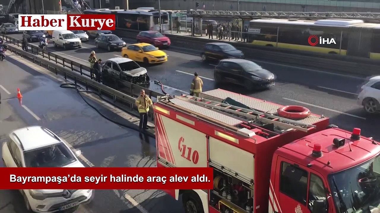 Bayrampaşa’da seyir halinde araç alev aldı