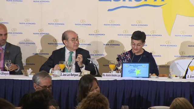 González Laya en un desayuno informativo