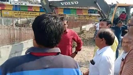 सरवटे बस स्टैंड निर्माण : निगमायुक्त ने लगाई ठेकेदार पर 5 लाख की पेनल्टी