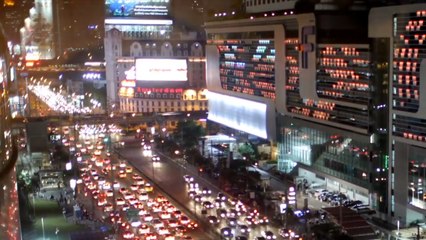 A más densidad de población menos CO2 per cápita