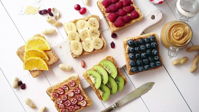 Foods You’ve Been Peeling, Cutting and Slicing The Wrong Way