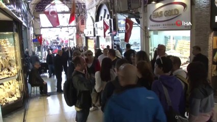 Petrol Fiyatları Sert Düştü, Altın Yükseldi