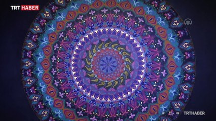 Sabrın sanatı: Tezhip Mandala