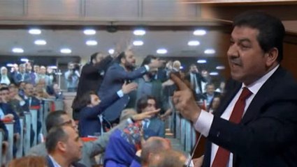 Engin Özkoç kavgası İBB Meclisi'nde de devam etti