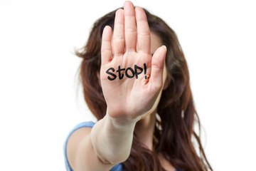 Violences conjugales : le 3919 bientôt disponible 24 heures sur 24