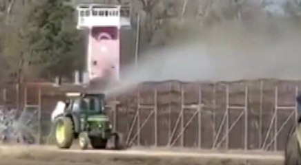 Sınırda insanlık dışı görüntü