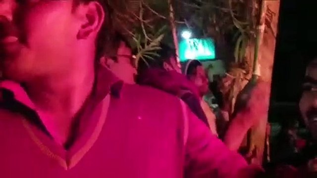 सैंकड़ो लोगो के बीच हुआ होलिका दहन, मंगलवार को खेलेंगे होली