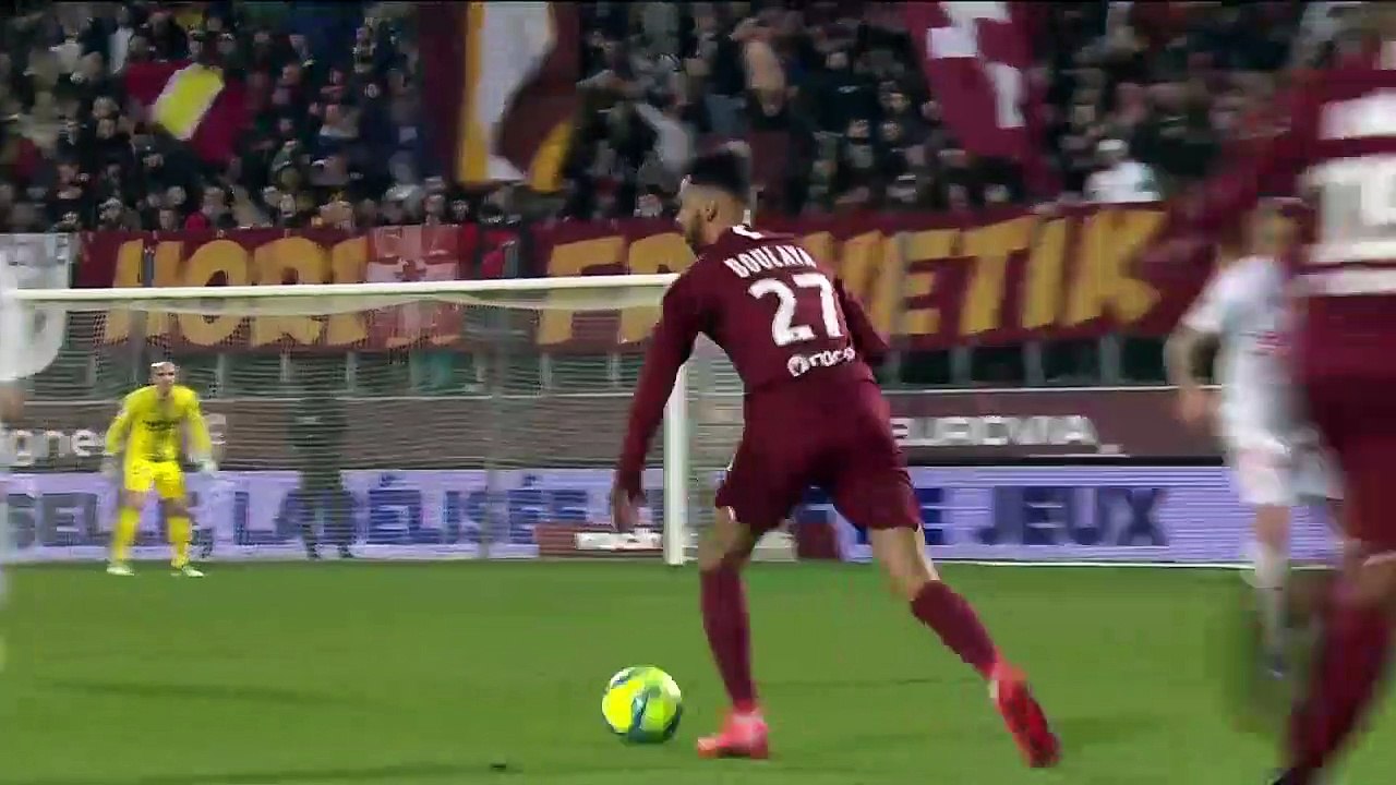 Metz - Nîmes, Farid Boulaya Grenat du match