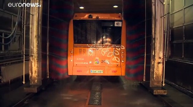 Covid-19 : l'OMS insiste sur les mesures de confinement et d'atténuation