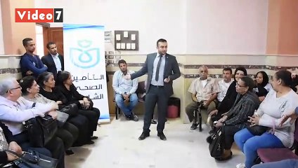 محافظ أسوان يطالب بتكثيف تسجيل المواطنين بمنظومة التأمين الصحى الشامل