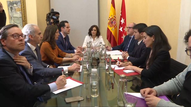 Ayuso reúne a los grupos de la Asamblea de Madrid por el coronavirus