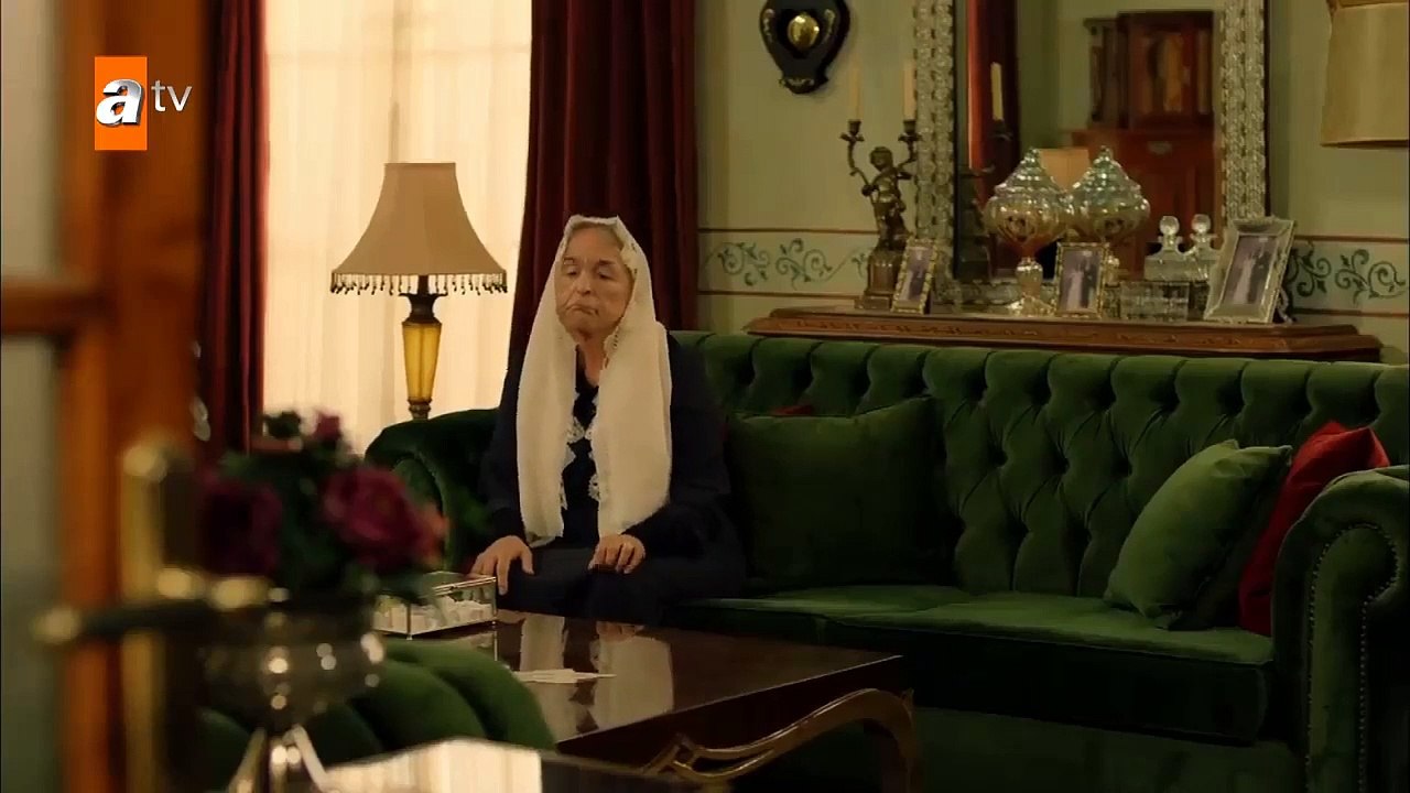 Bir Zamanlar Çukurova capítulo 11 subtítulos español-parte-002