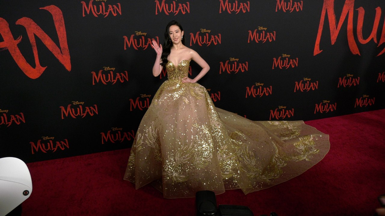 Yifei Liu "Mulan" World Premiere Red Carpet Fashion