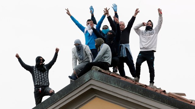 Coronavirus containment measures spark prison protests across Italy as nation goes into lockdown