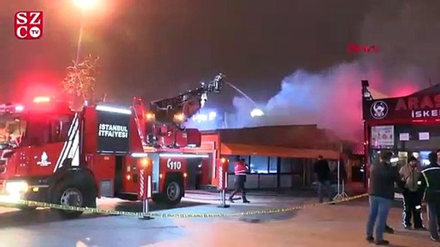 Eyüpsultan'da restoran çatısı alev alev yandı