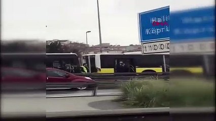 Download Video: Haliç köprüsü üstünde metrobüs kazası