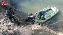 Yunan askerinin Meriç'te ölüme terk ettiği göçmeni Türk balıkçı kurtardı
