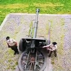 Male soldier vs Female soldier