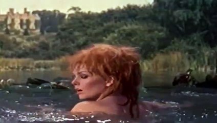 The Amorous Adventures Of Moll Flanders  1965  Kim Novak Angela Lansbury  - Part 01