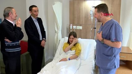 NEFES BORUSUNDA DARLIK OLAN GENÇ KIZ İLK KEZ TÜRKİYE'DE YEMEK YİYEBİLDİ