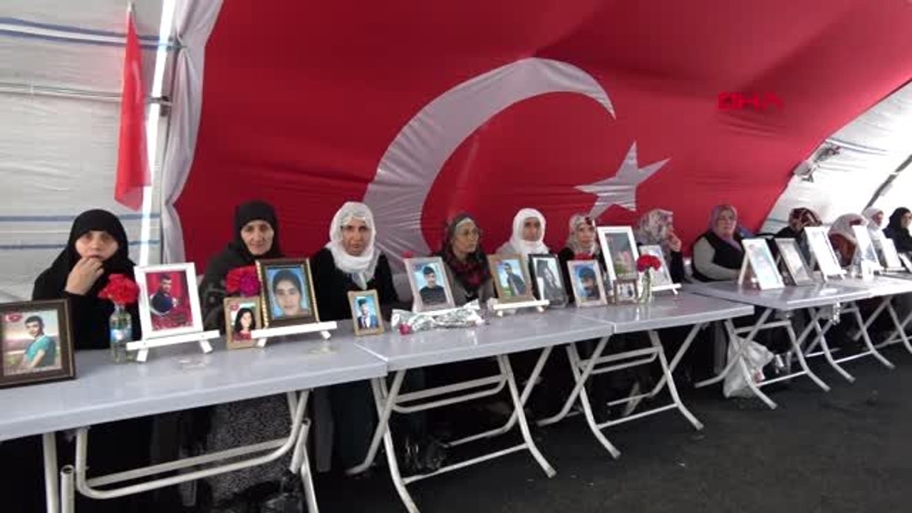 DİYARBAKIR HDP önündeki eylemde 190'ıncı gün