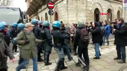 İtalya'da virüs nedeniyle çıkan hapishane isyanlarında ölü sayısı 7'ye çıktı