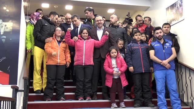 Gençlik ve Spor Bakanı Mehmet Muharrem Kasapoğlu, Kayseri'de